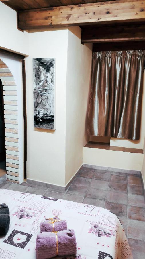 Carrera Longa Apartment Sassari Exterior photo